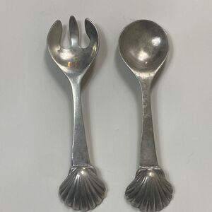 Vintage Two Mariposa Shell’s Serving